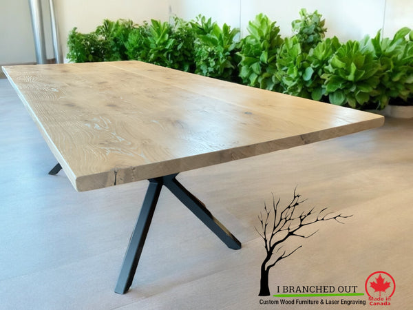 Oak Elegance Dining Table